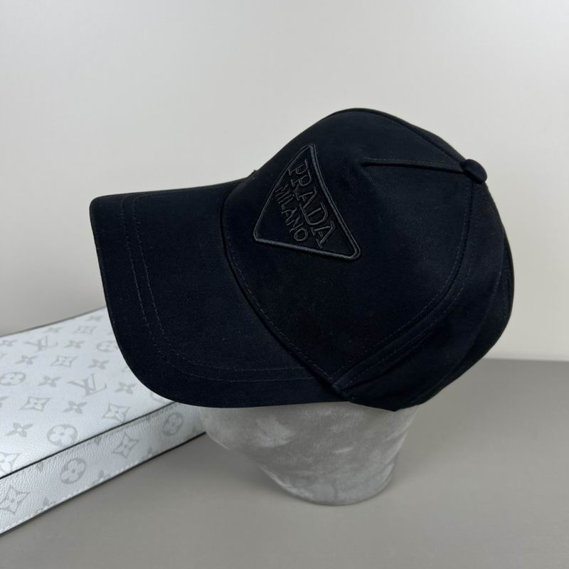 Prada cap dx (45)