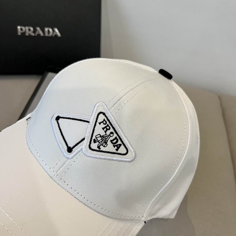 Prada cap dx (52)
