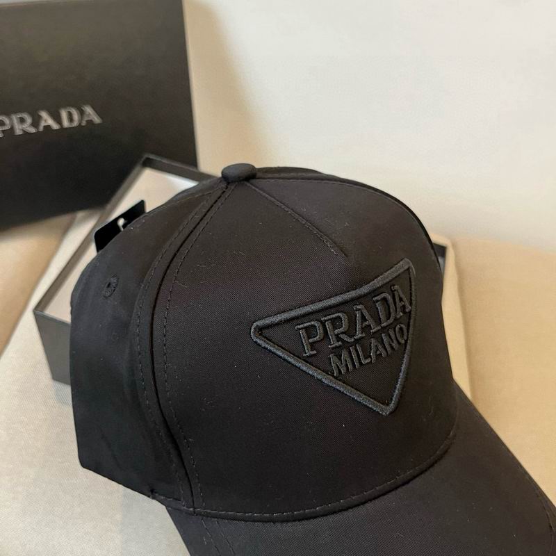 Prada cap dx (94)
