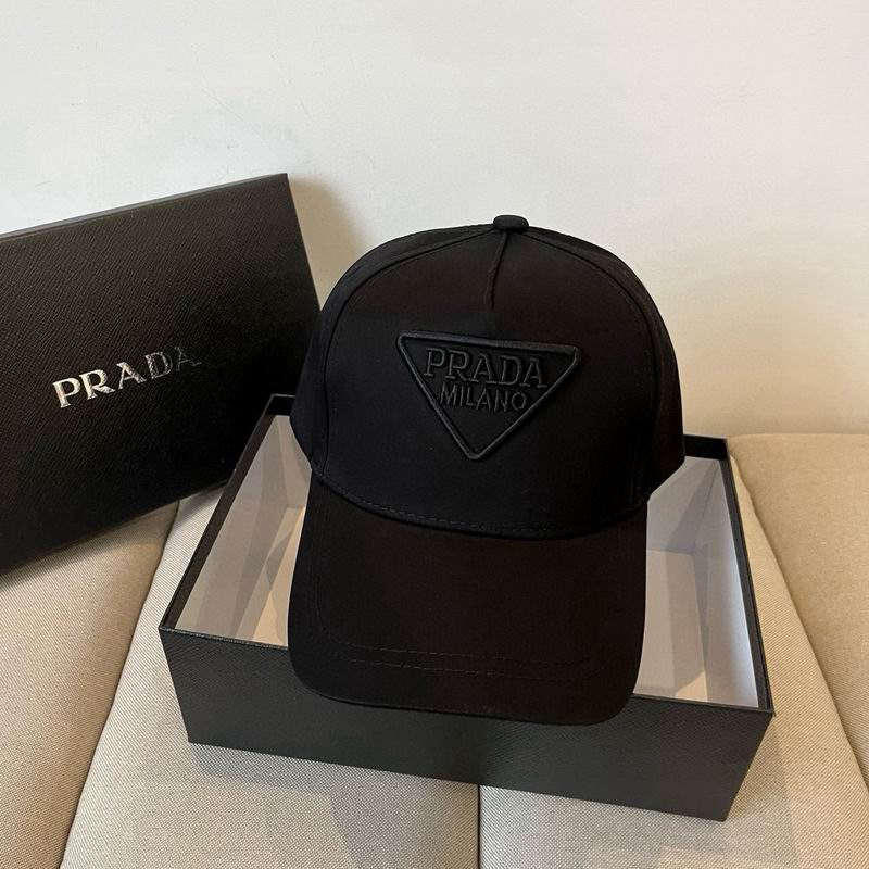 Prada cap dx (98)