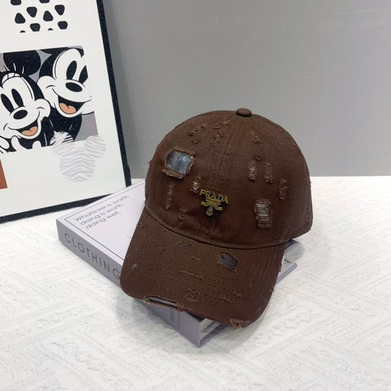 Prada cap hm (10)