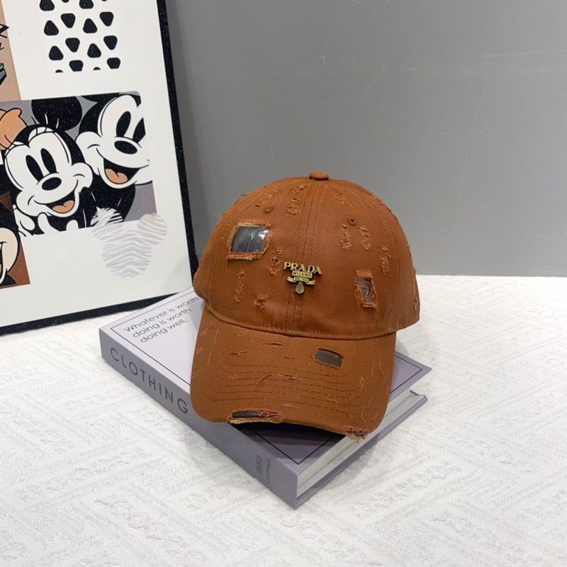 Prada cap hm (12)