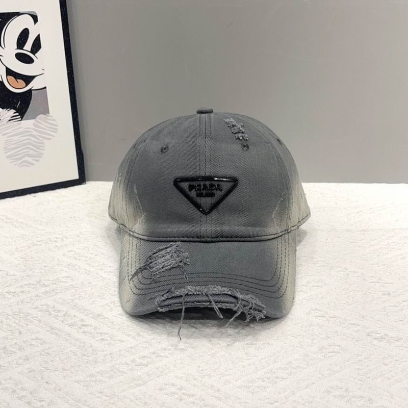 Prada cap hm (20)