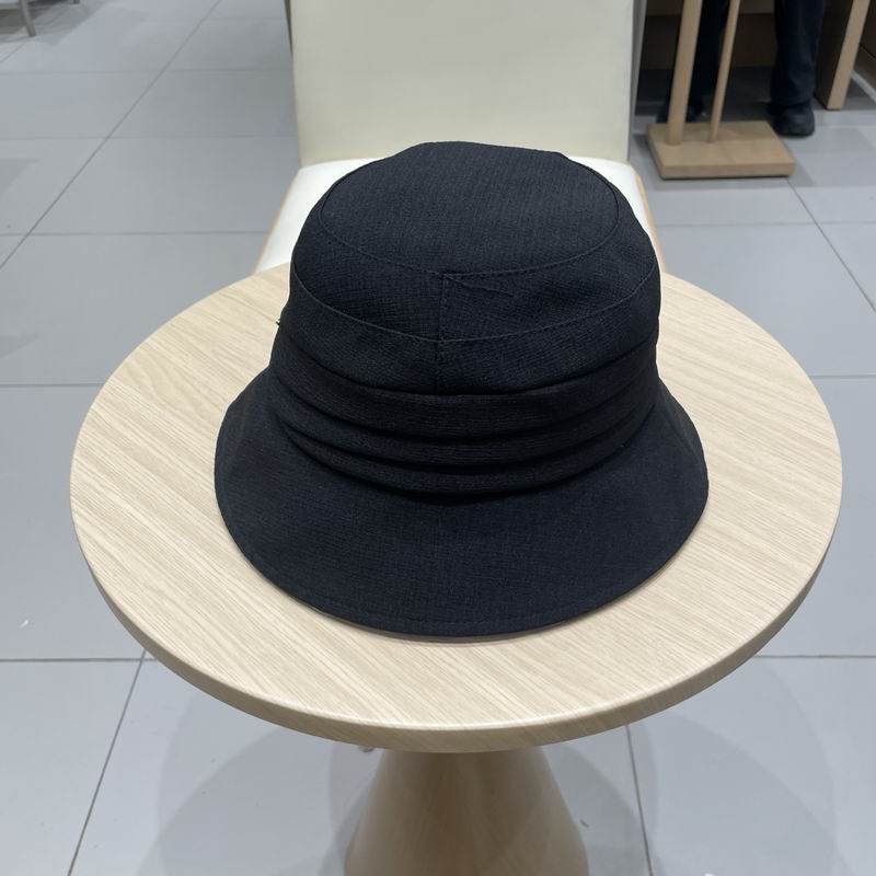 Prada hat (102)