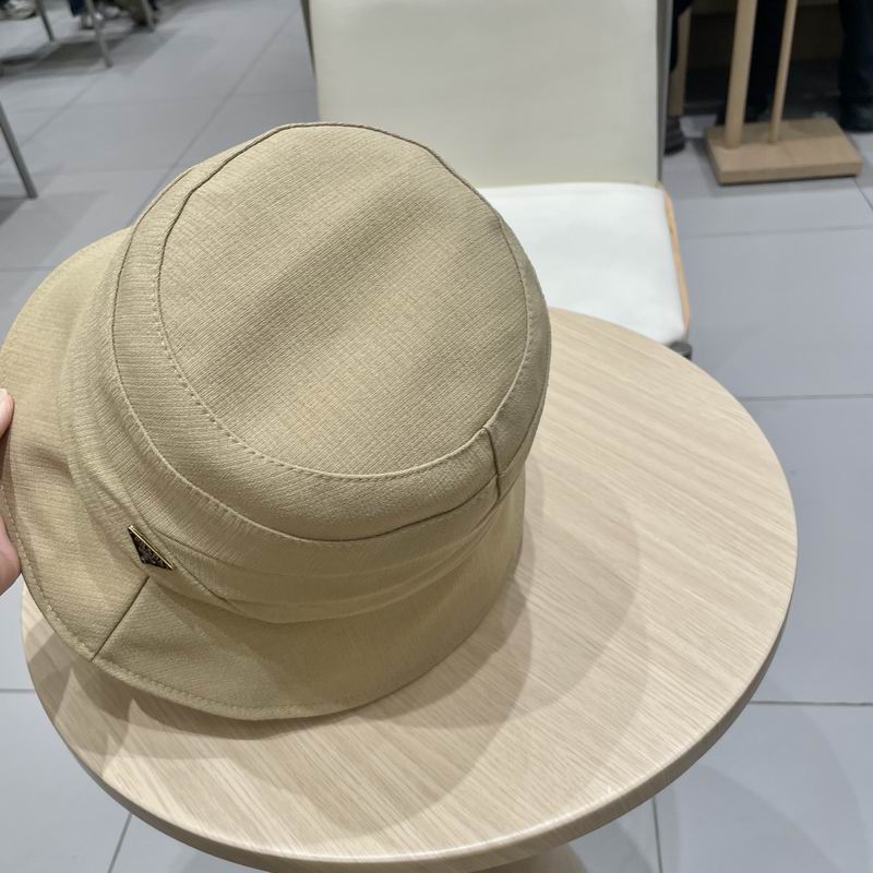 Prada hat (107)