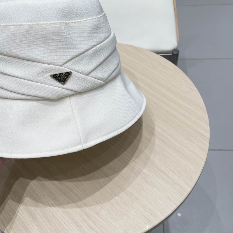 Prada hat (114)