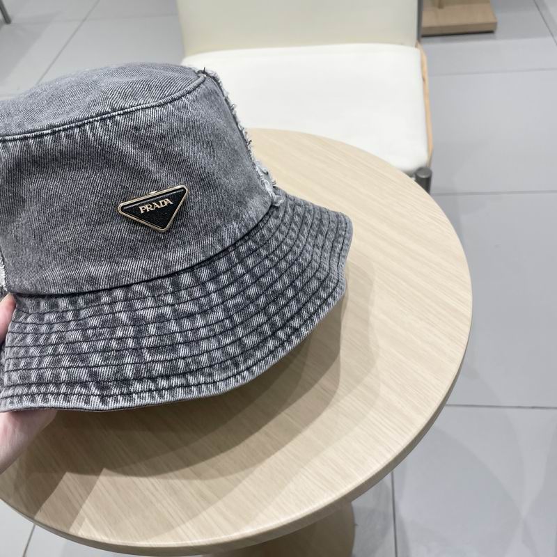 Prada hat (145)
