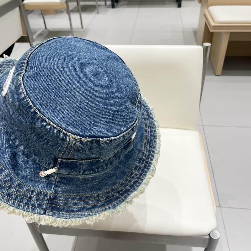 Prada hat (204)