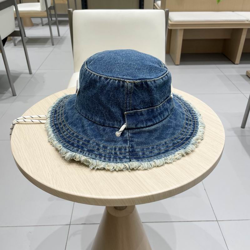 Prada hat (210)