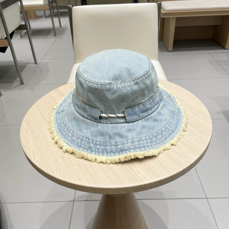 Prada hat (218)
