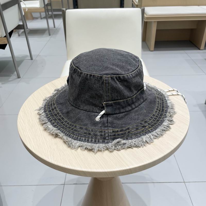 Prada hat (228)