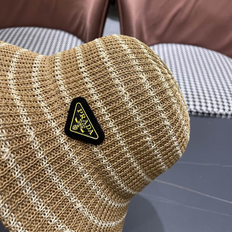 Prada hat (3)