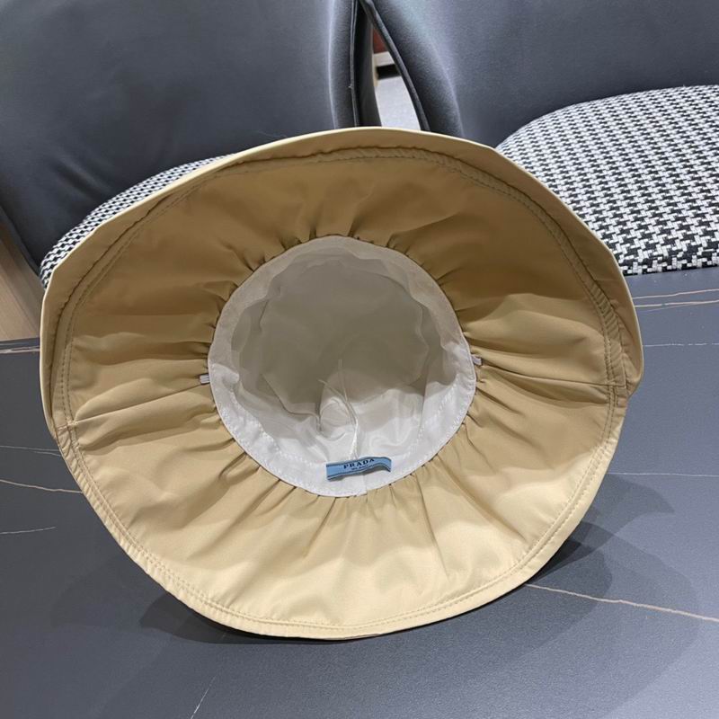 Prada hat 39 (1)