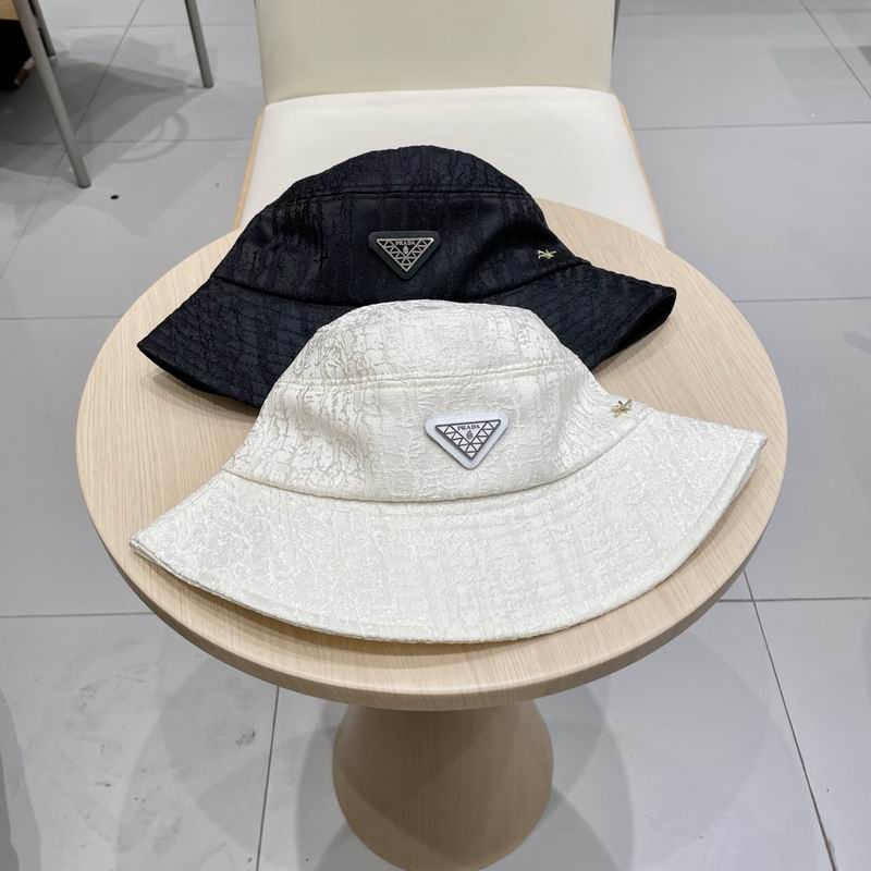 Prada hat 48 (5)