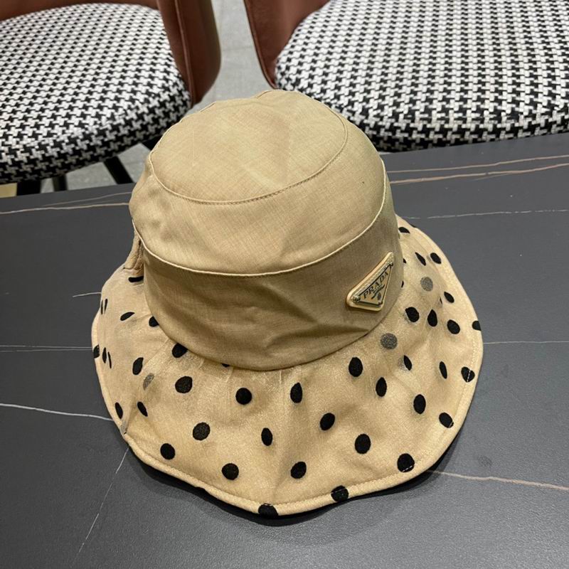 Prada hat 77 (30)
