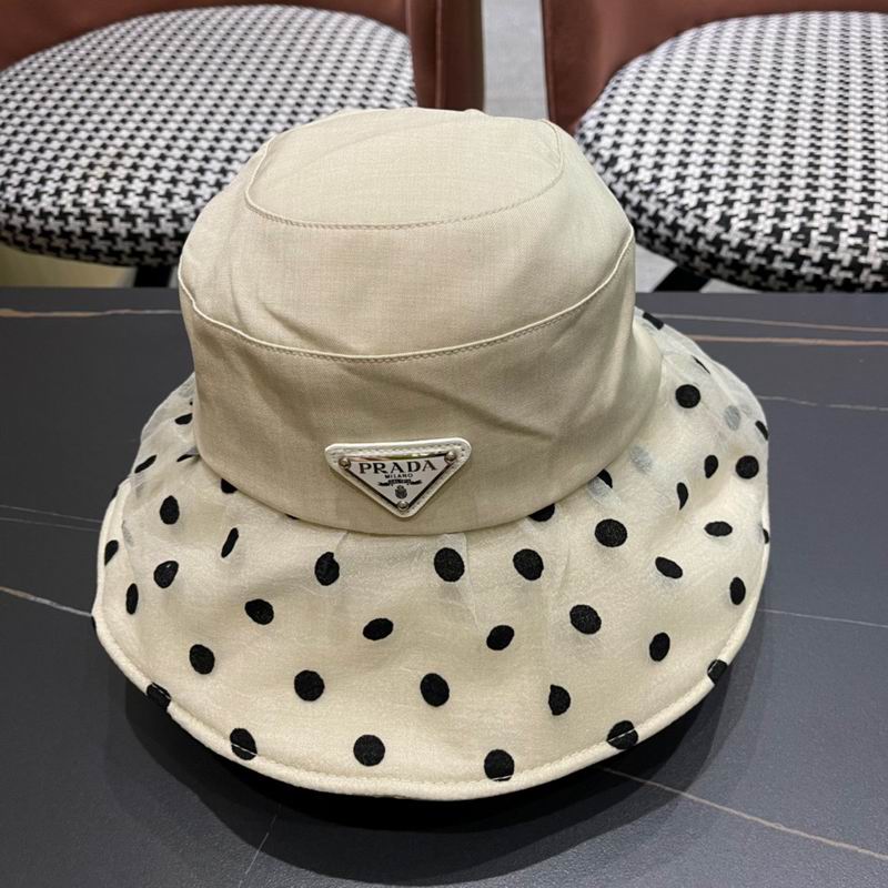 Prada hat 77 (43)