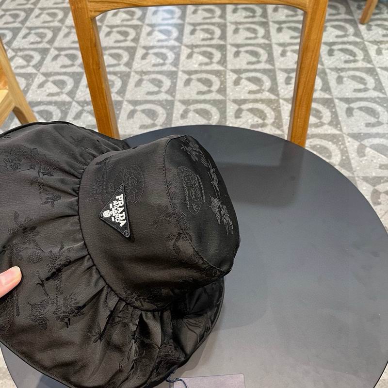Prada hat 91 (2)