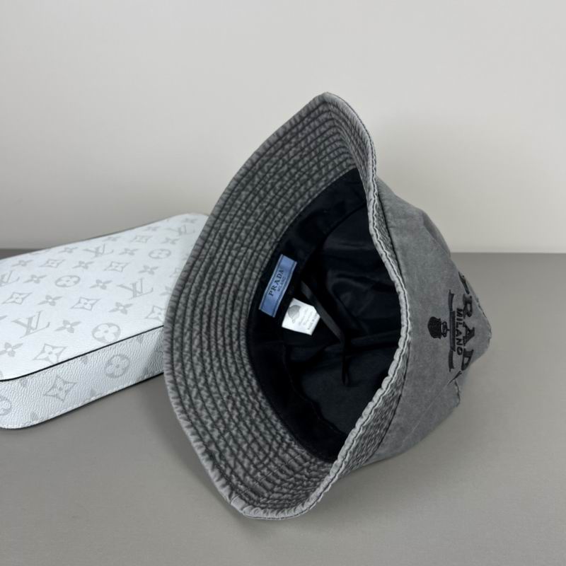 Prada hat dx (13)