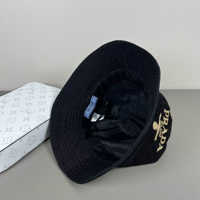 Prada hat dx (21)