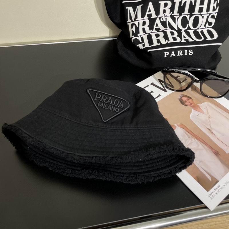 Prada hat dx (40)