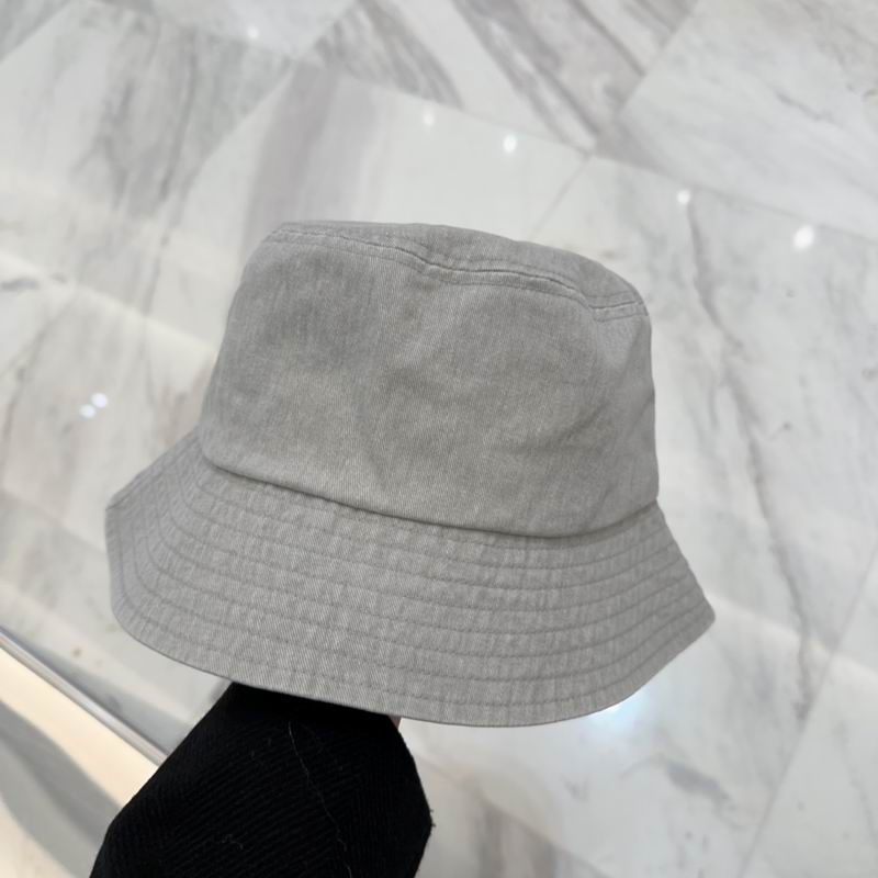 Prada hat dx (5)