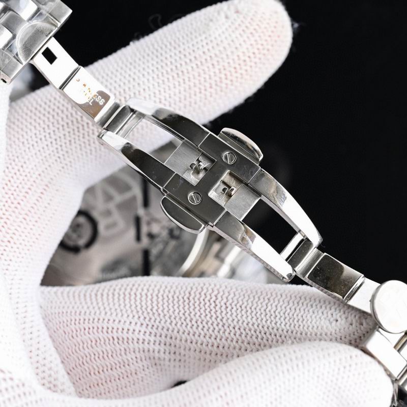 Raymond Well 43mm 07 (26)