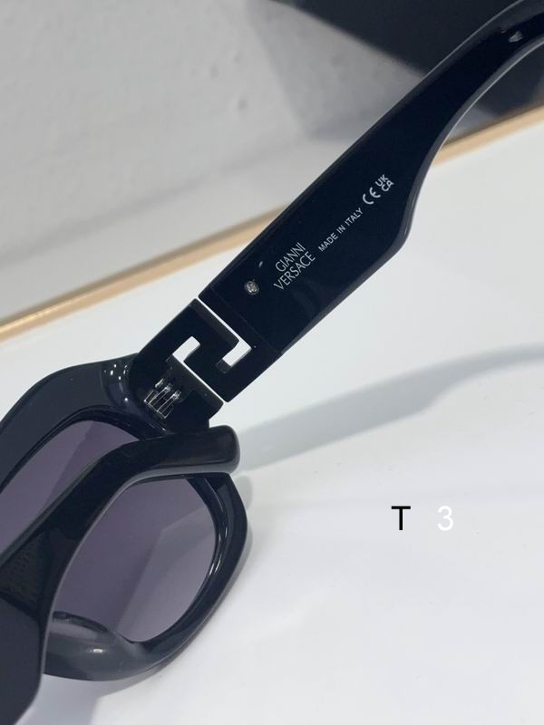 VERSACE VET75 53 19 145 c117