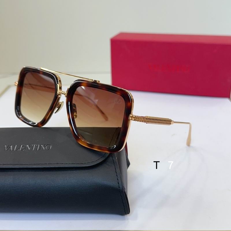 Valentino VA504 54 18-143 G05