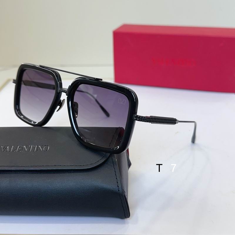 Valentino VA504 54 18-143 G06