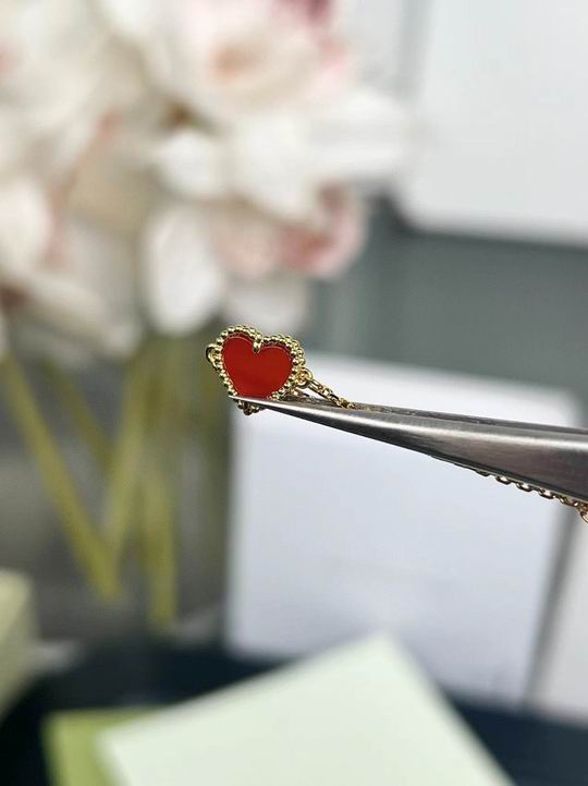 Van Cleef & Arpels bracelet 11lyh36 (5)