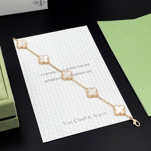 Van Cleef & Arpels bracelet 12lyh37 (2)