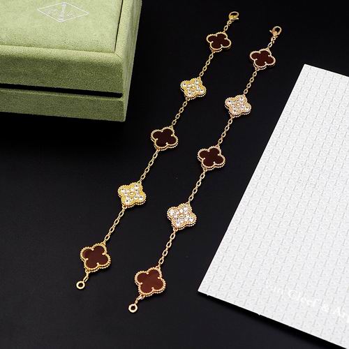 Van Cleef & Arpels bracelet 12lyh38 (17)
