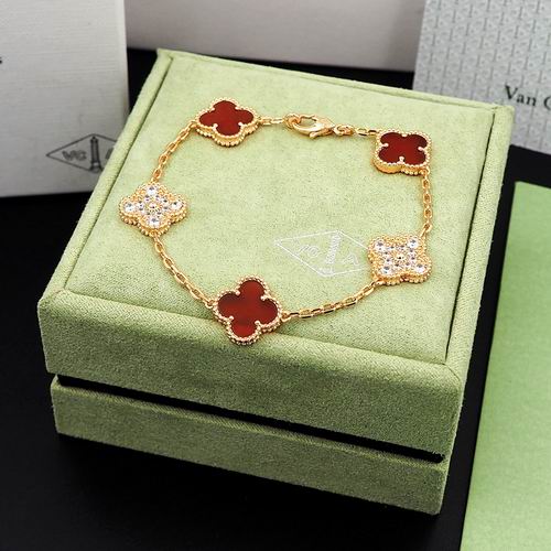 Van Cleef & Arpels bracelet 12lyh38 (18)