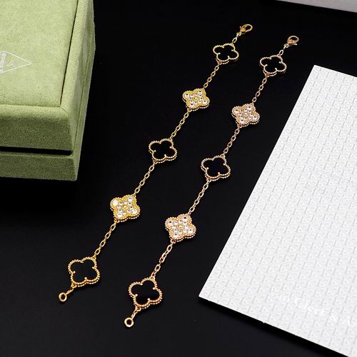 Van Cleef & Arpels bracelet 12lyh38 (22)