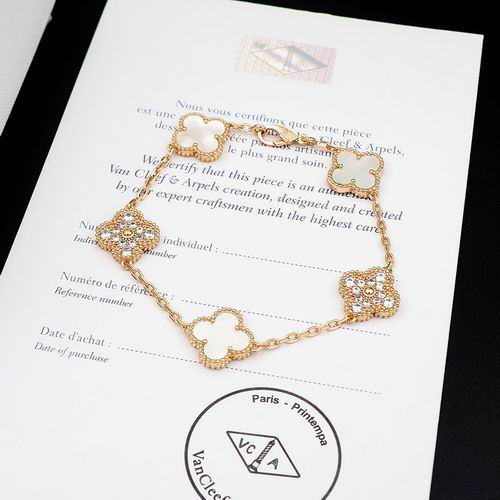 Van Cleef & Arpels bracelet 12lyh38 (26)