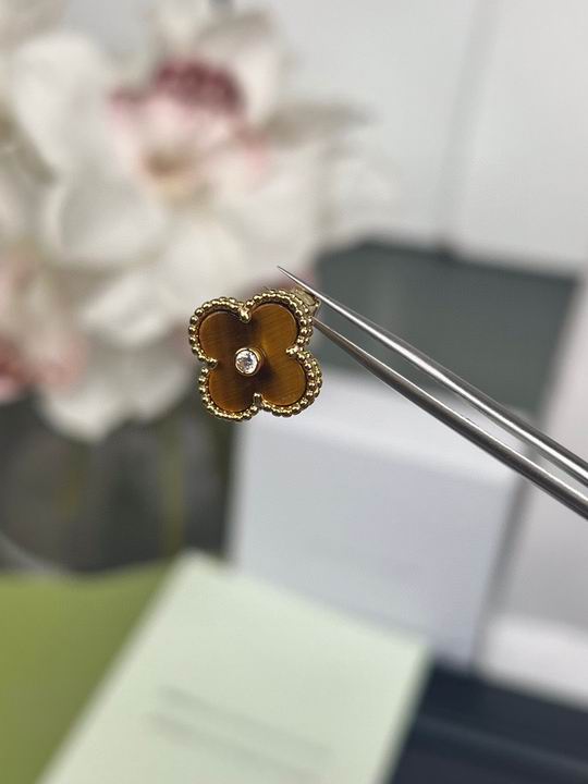 Van Cleef & Arpels earring 11lyh19 (3)