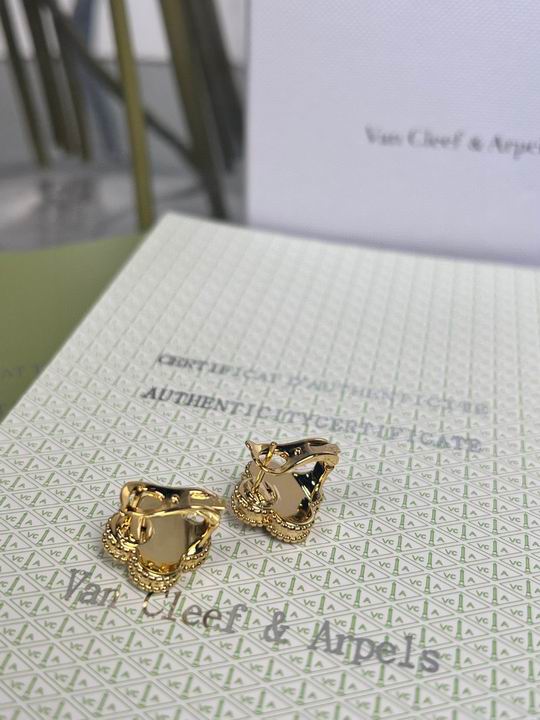 Van Cleef & Arpels earring 11lyh19 (5)