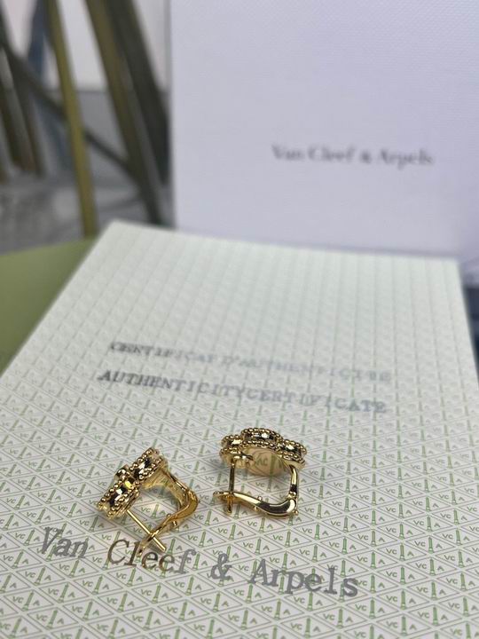 Van Cleef & Arpels earring 11lyh19 (6)