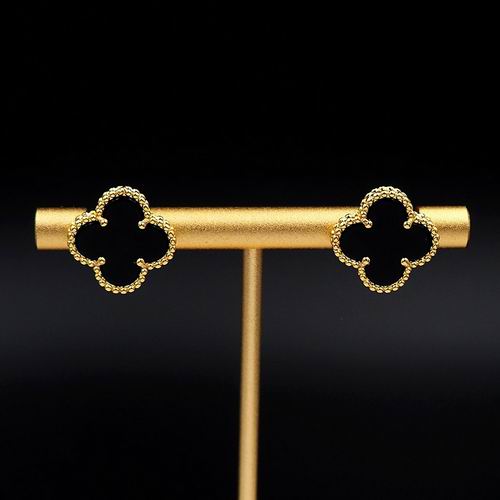 Van Cleef & Arpels earring 12lyh20 (9)
