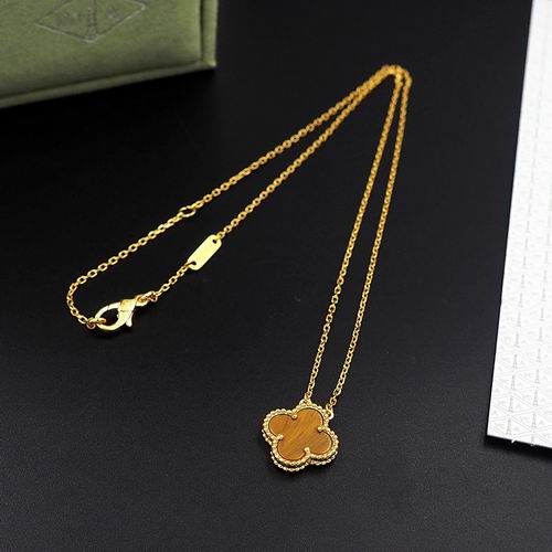 Van Cleef & Arpels necklace 12lyh38 (5)