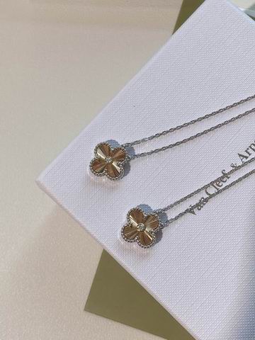 Van Cleef & Arpels necklace 12lyh39 (4)