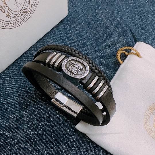 Versace bracelet 12lyh306 (2)