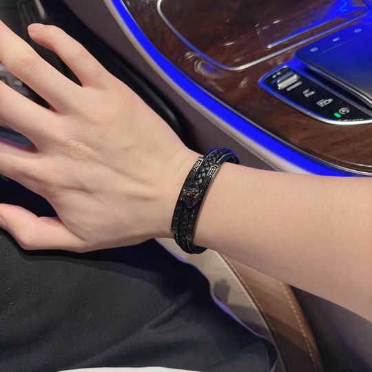 Versace bracelet 12lyh309 (8)