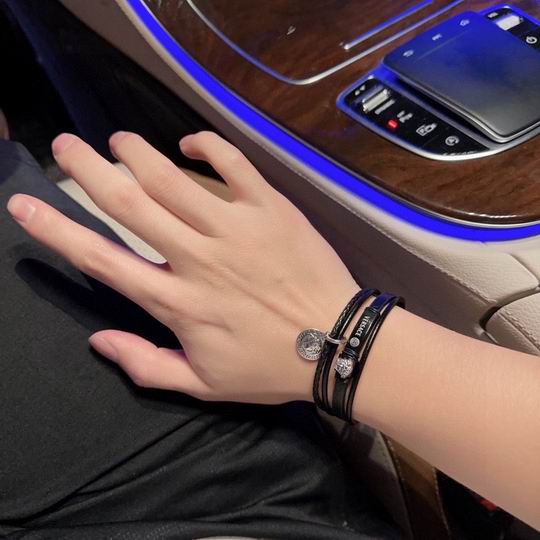 Versace bracelet 12lyh313 (6)