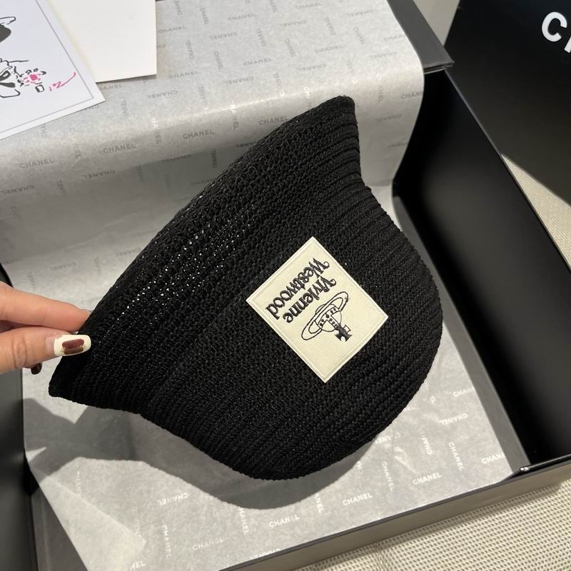 Vivienne Westwood hat 74 (17)