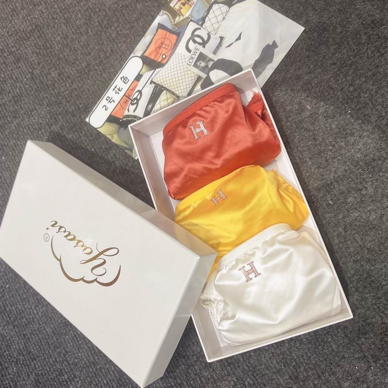 Yosasi woman boxer  (20)