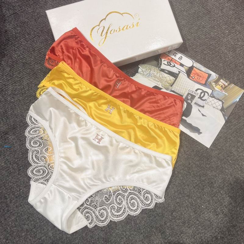 Yosasi woman boxer  (22)