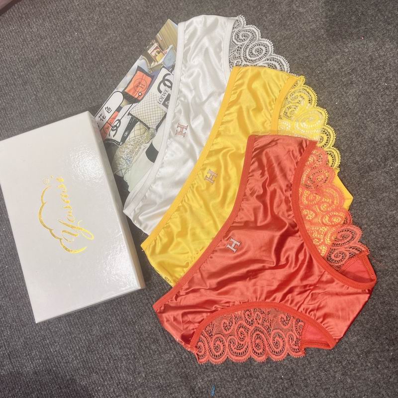 Yosasi woman boxer  (24)