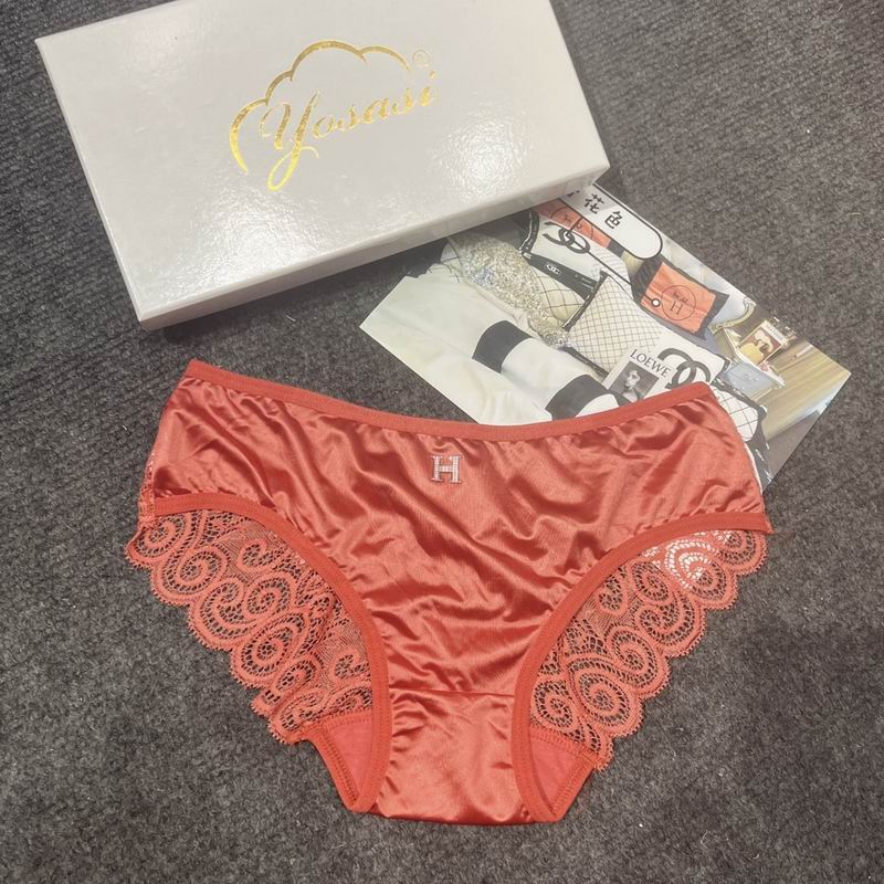 Yosasi woman boxer  (26)