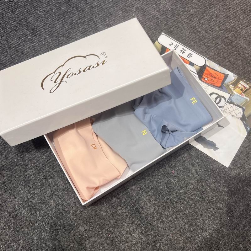 Yosasi woman boxer  (30)